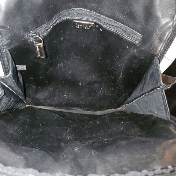 Perlina Black Leather Backpack - Picture 6 of 7